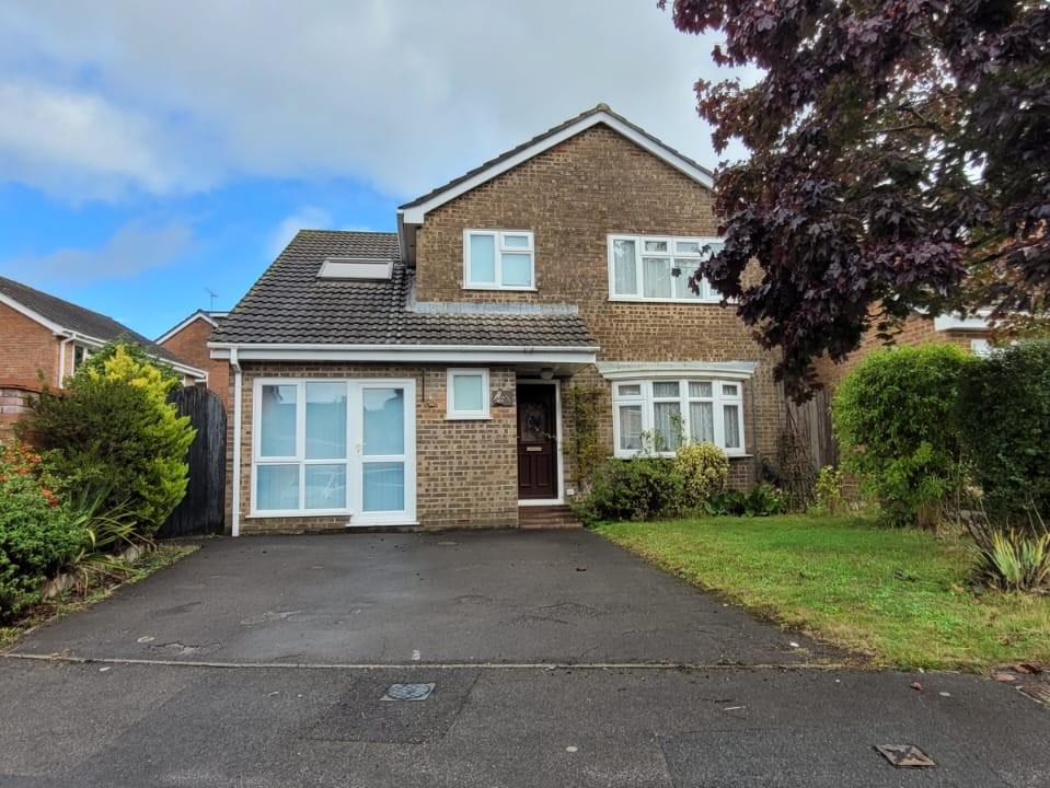 Farley Close, Fair Oak, SO50 7LZ